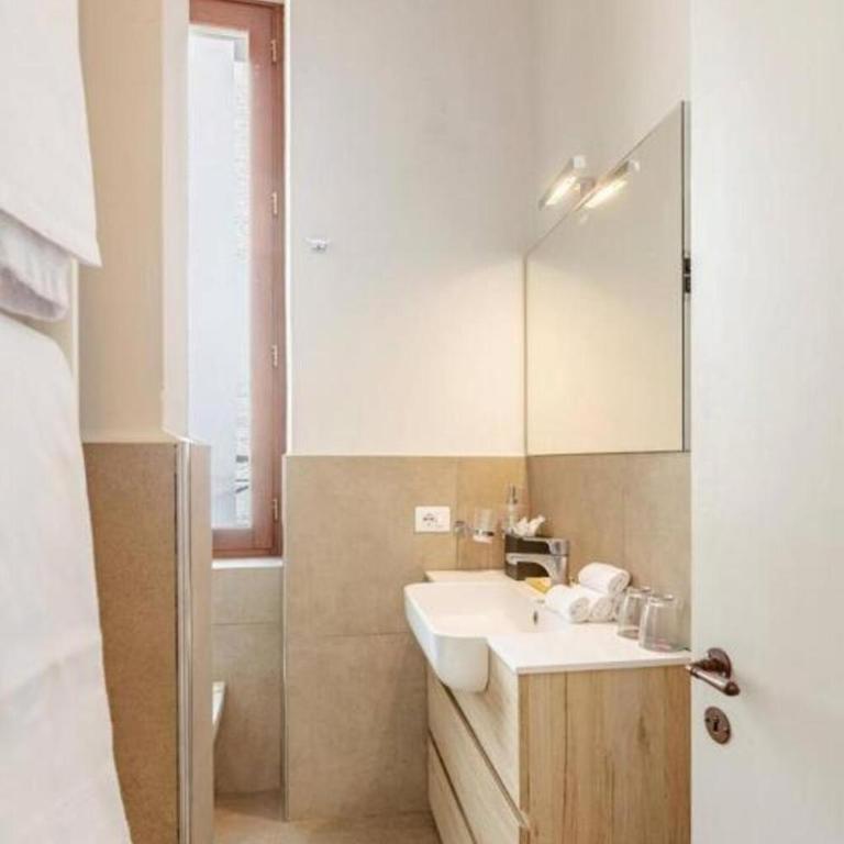 Stunning 2bedrooms apartment with AC Via Giulia - Appartamento con 2 Camere da Letto - 12