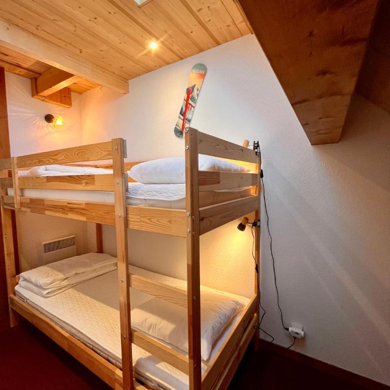 Appartement 8-10 personnes Duplex Agaliette - Valmeinier 1800 - Appartement 3 Chambres avec Balcon - 22