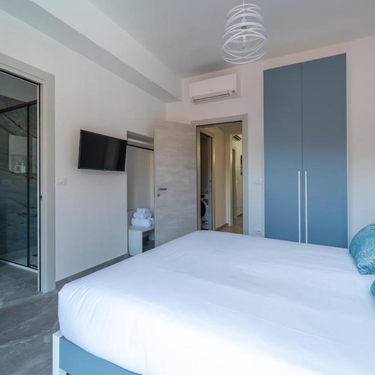 Luxury Station Oasis with Balcony - Appartamento con 2 Camere da Letto - 34