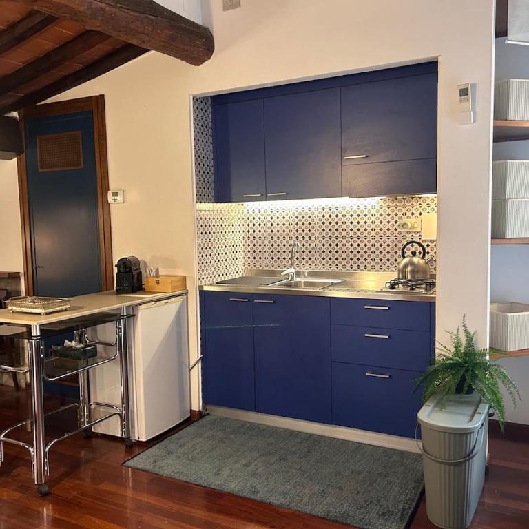 Sui Tetti di Chiasso Perduto - One-Bedroom Apartment - 32
