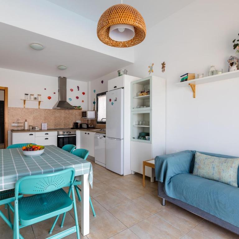 LUXURY VILLA PERLA DEL MAR - Three-Bedroom Villa - 12