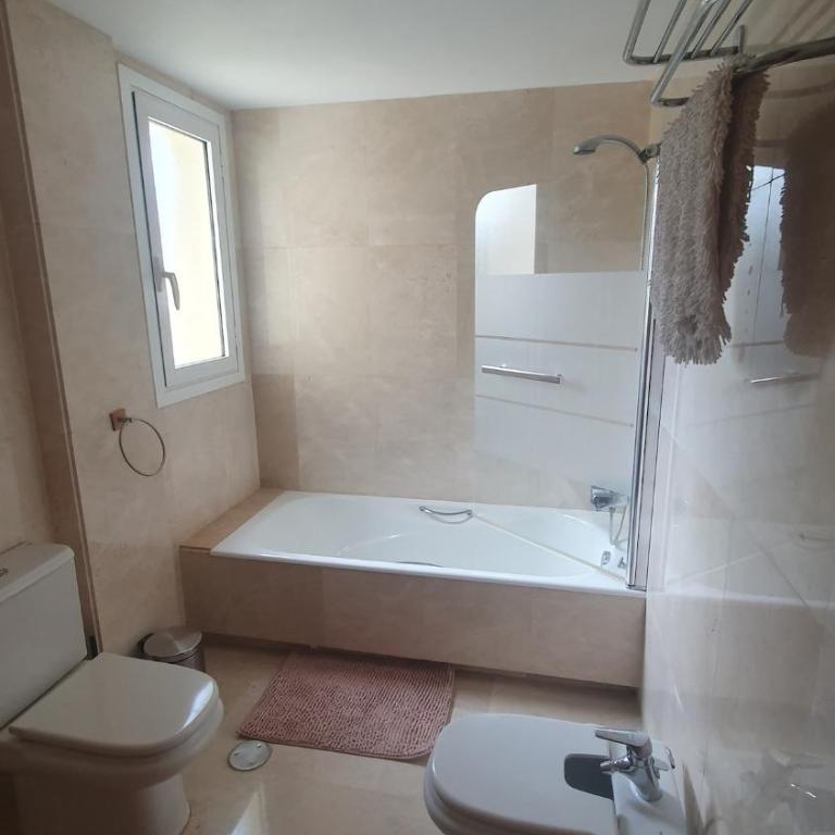 Beachfront spacious 4-Bed Apartment, Los Granados - Four-Bedroom Luxury Apartment - 19
