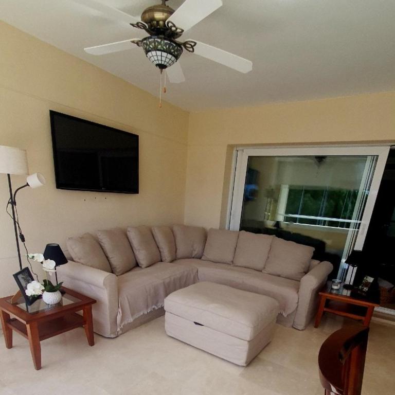Beachfront spacious 4-Bed Apartment, Los Granados - Four-Bedroom Luxury Apartment - 4