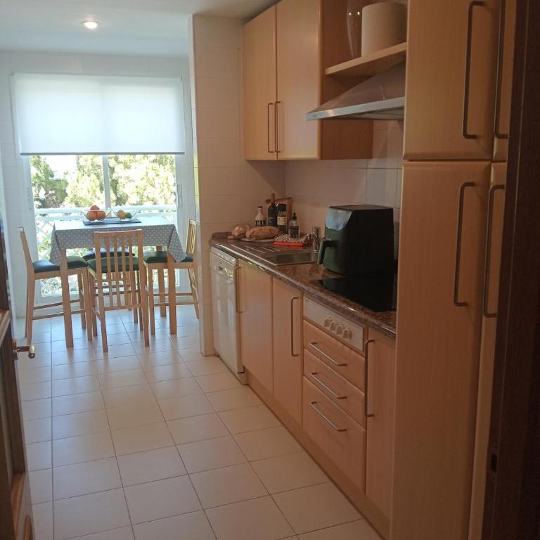 Beachfront spacious 4-Bed Apartment, Los Granados - Four-Bedroom Luxury Apartment - 12