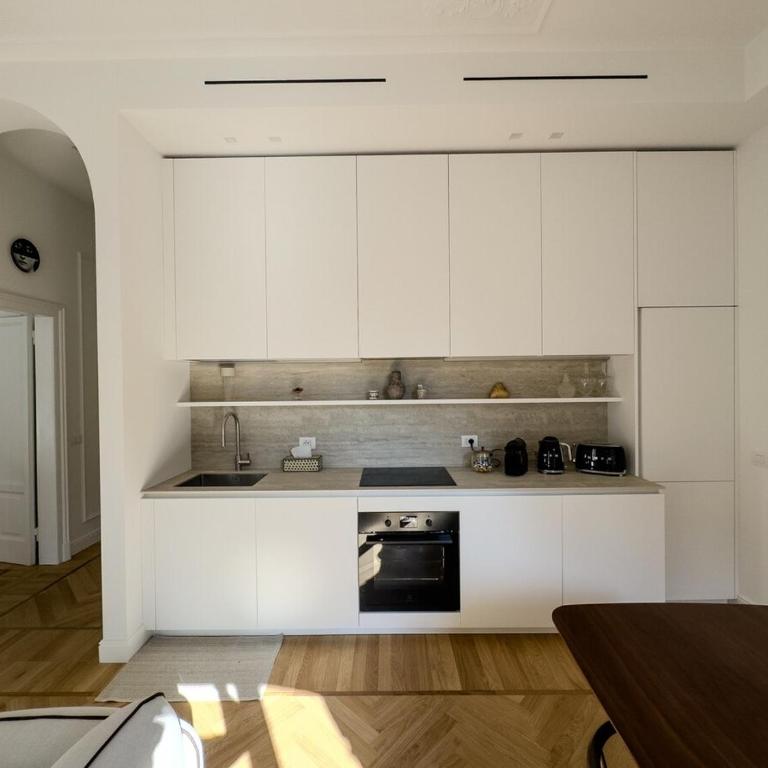 Design & Comfort in Porta Romana - Appartamento con 1 Camera da Letto - 6