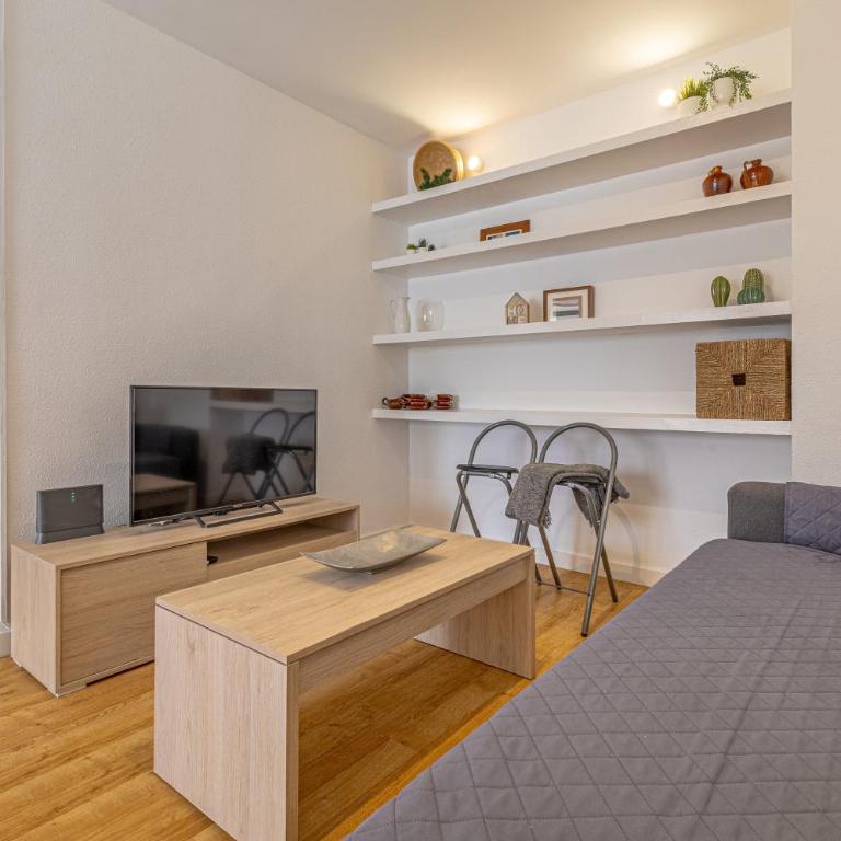 GMC Turistics - The Picasso Neighborhood House - Three-Bedroom Apartment - 5