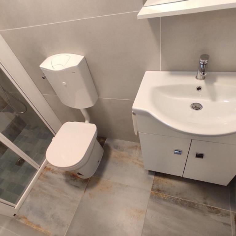 Functional studio with balcony - Monolocale - 6