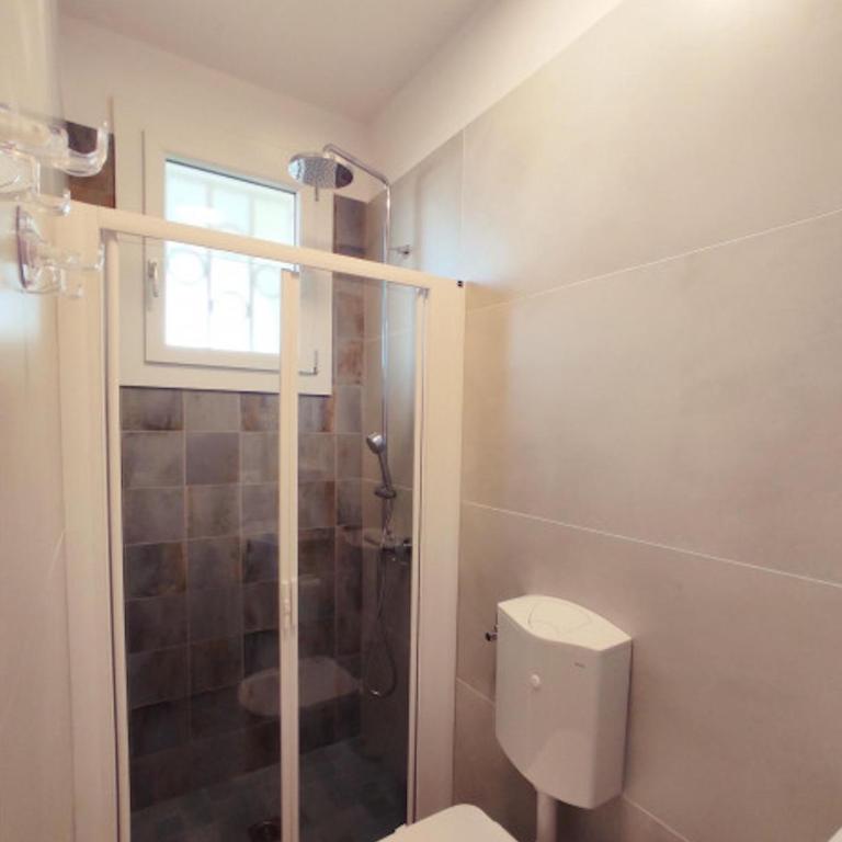 Functional studio with balcony - Monolocale - 5