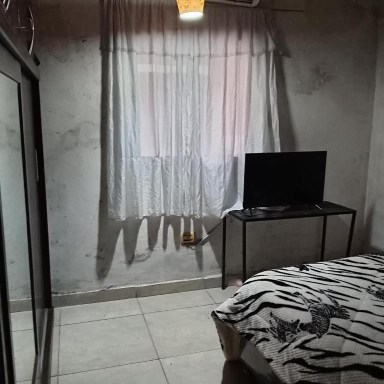 Marce Alojamiento - Two-Bedroom House - 3