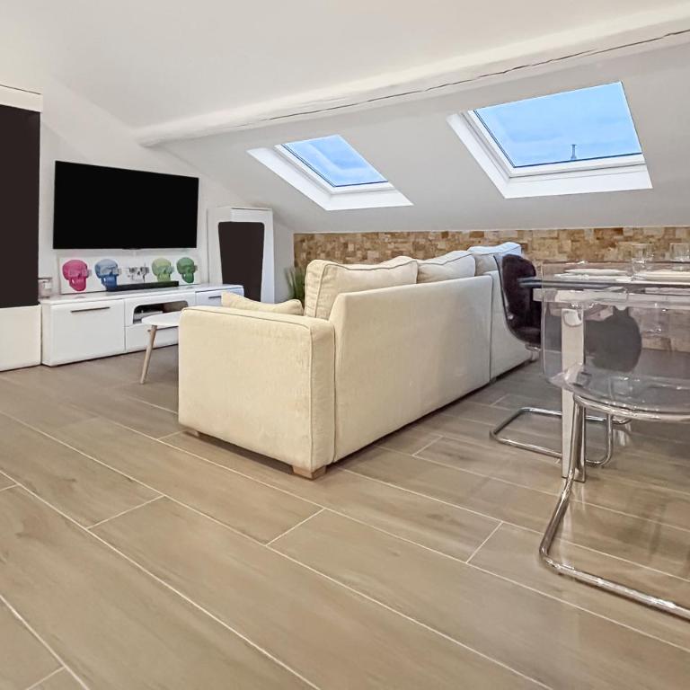 Appartement cosy et lumineux à Nancy - Appartamento con 1 Camera da Letto - 9