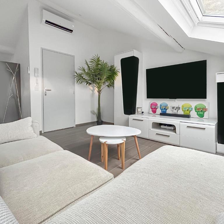 Appartement cosy et lumineux à Nancy - Appartamento con 1 Camera da Letto - 6