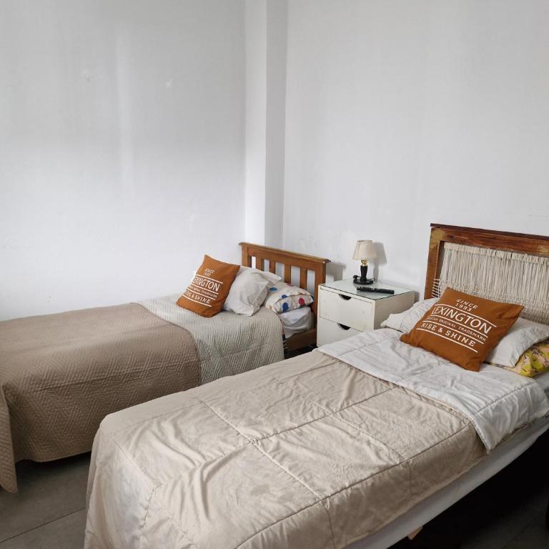 Acogedora habitación para mujeres viajeras - Habitación Individual Económica - 1