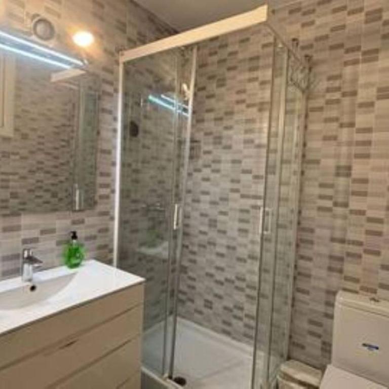 S4D Villarroel Clinic - Four-Bedroom Apartment - 17