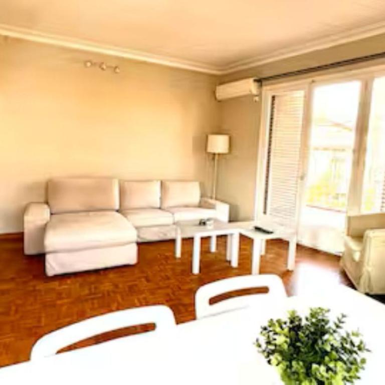 S4D Villarroel Clinic - Four-Bedroom Apartment - 5