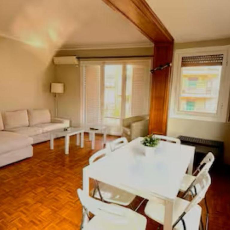S4D Villarroel Clinic - Four-Bedroom Apartment - 2