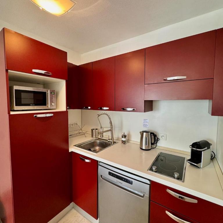 2 pièces Bord de mer - Parking-Clim-Piscine - Appartement 1 Chambre - 17