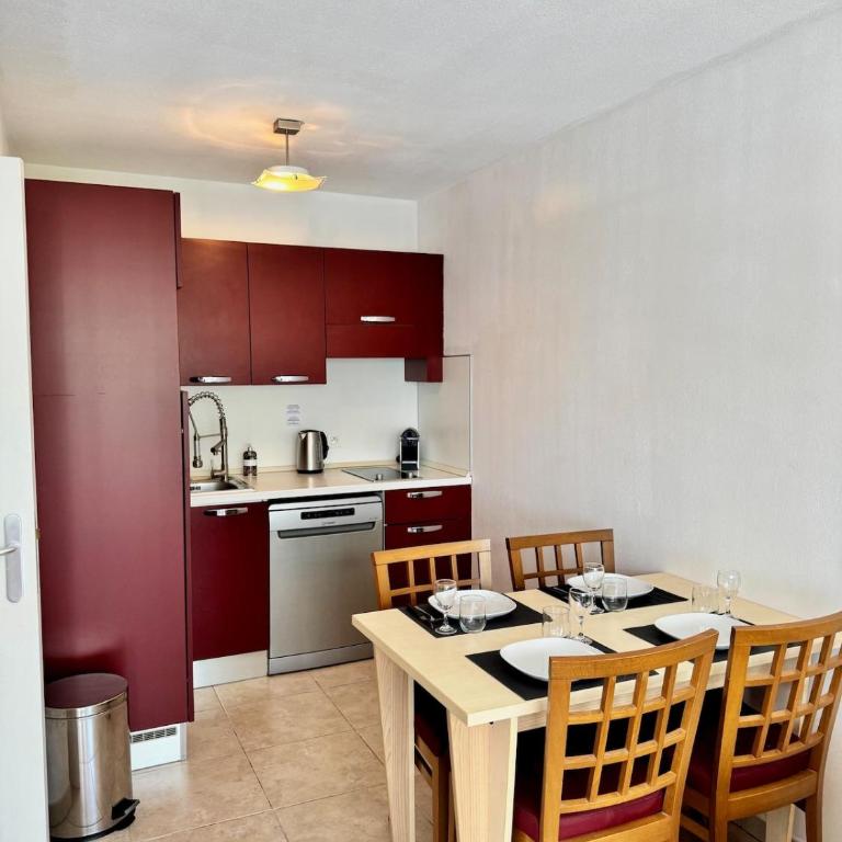 2 pièces Bord de mer - Parking-Clim-Piscine - Appartement 1 Chambre - 21
