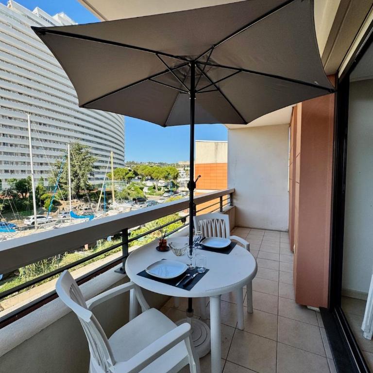 2 pièces Bord de mer - Parking-Clim-Piscine - Appartement 1 Chambre - 23