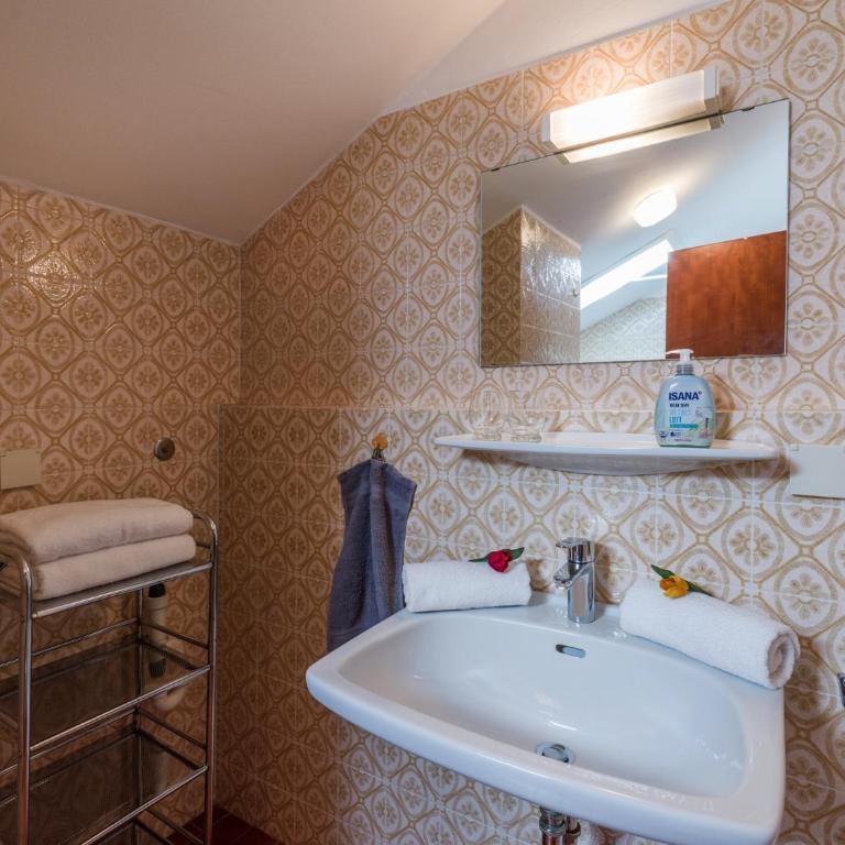 Fewo Schanzenblick und Fewo am Kaiser in der FWA Oberaudorf - Apartment mit schöner Aussicht - 2