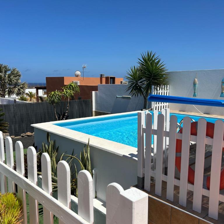 Villa Dinateli, Salinas Golf - Three-Bedroom Villa - 3