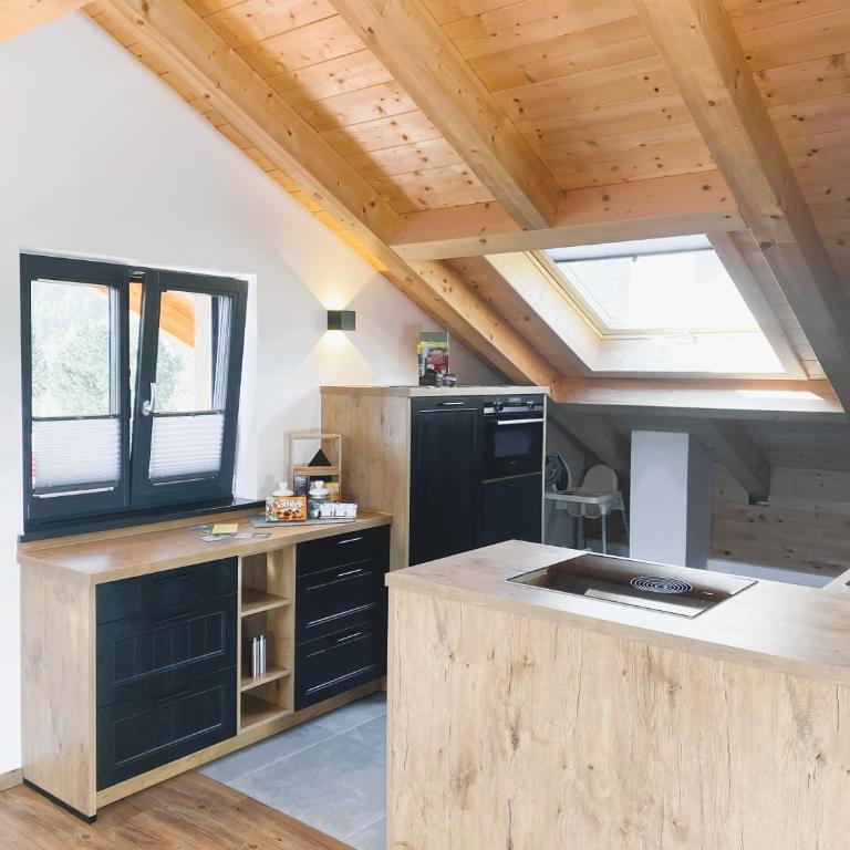 FeWo Leni - Modernes Apartment mit Bergblick - Zentral gelegen - Two-Bedroom Apartment - 1