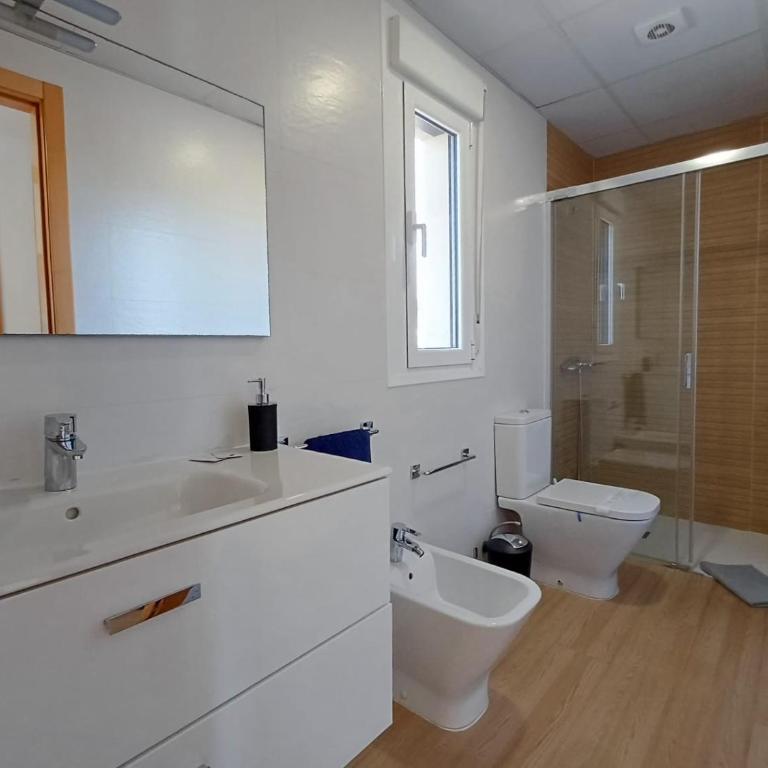 Private Luxury Villa with Pool near Golf Course & Marina - Villa - 21