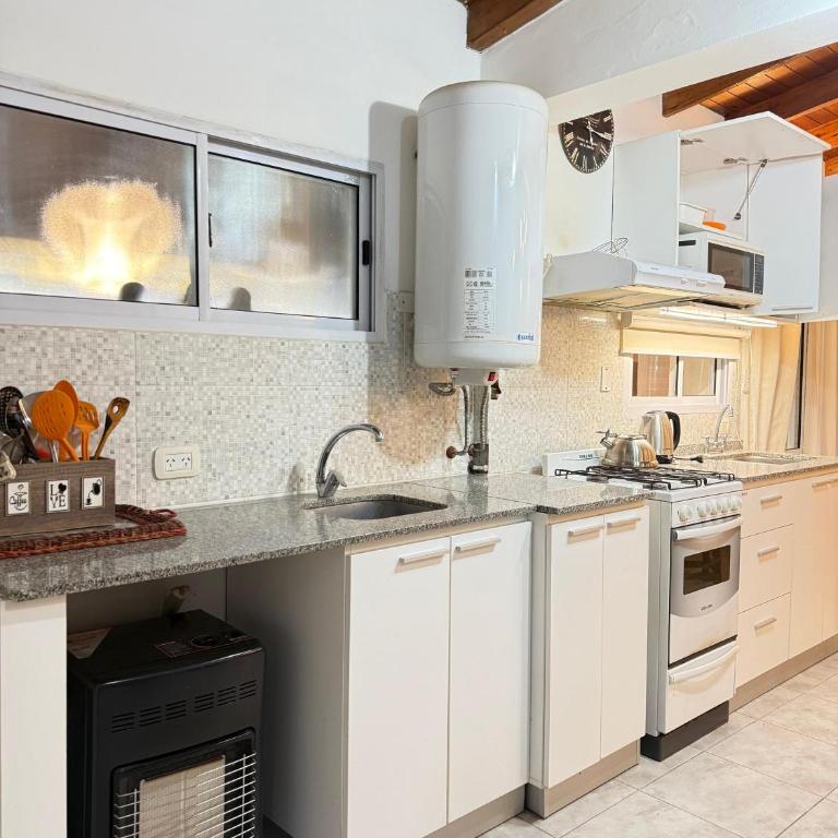Casa con pileta, jardín y parrilla para toda la familia - Casa de 2 dormitorios - 21