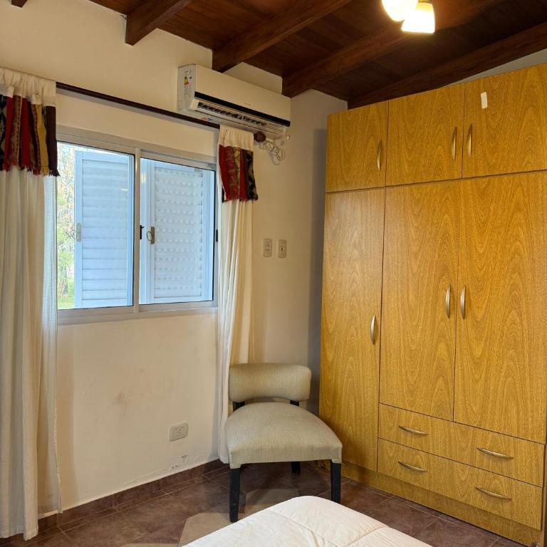 Casa con pileta, jardín y parrilla para toda la familia - Casa de 2 dormitorios - 29