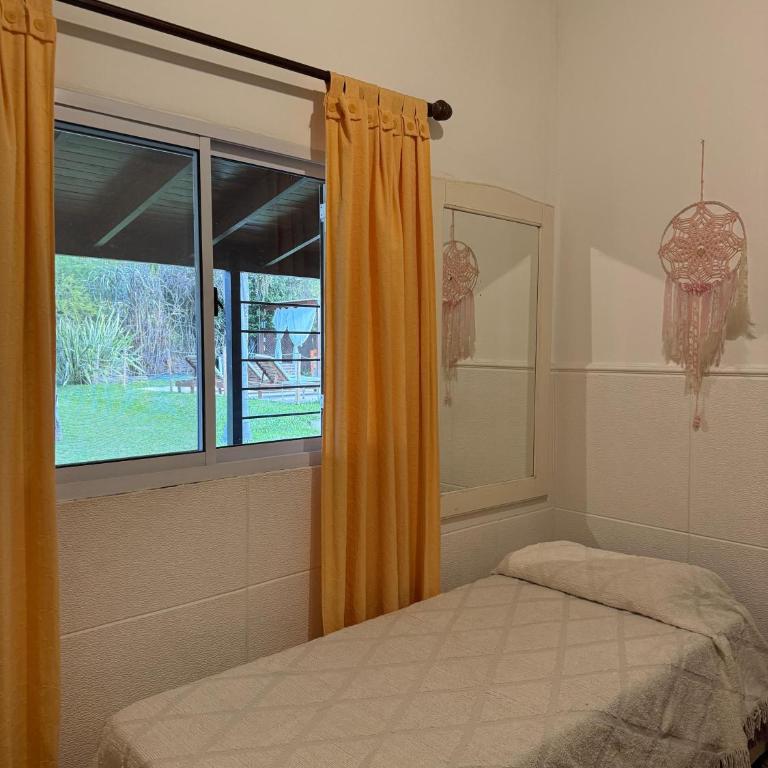 Casa con pileta, jardín y parrilla para toda la familia - Casa de 2 dormitorios - 28