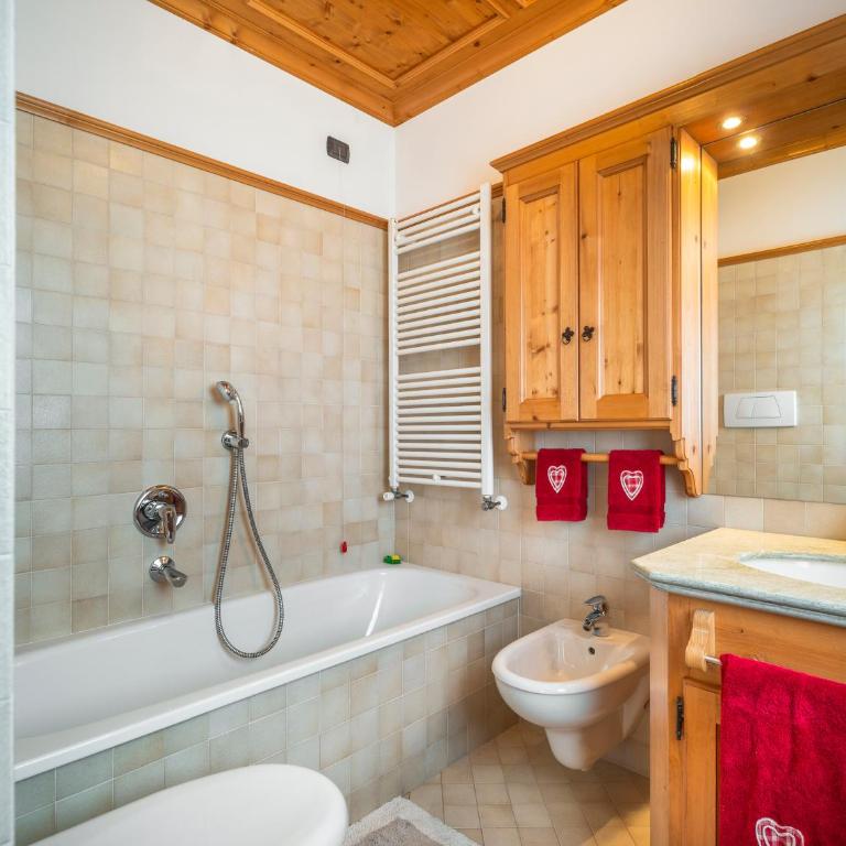 Verocai Charming Chalet R&R - Appartamento con 3 Camere da Letto - 9