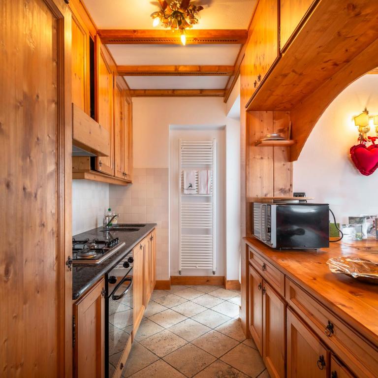 Verocai Charming Chalet R&R - Appartamento con 3 Camere da Letto - 4
