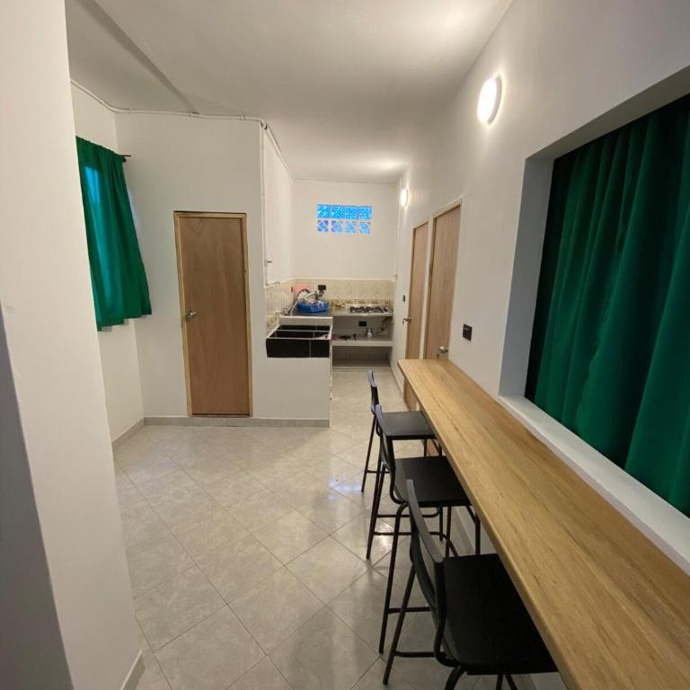 Apartmento a una cuadra del aprque principal - Apartamento de 2 dormitorios - 11