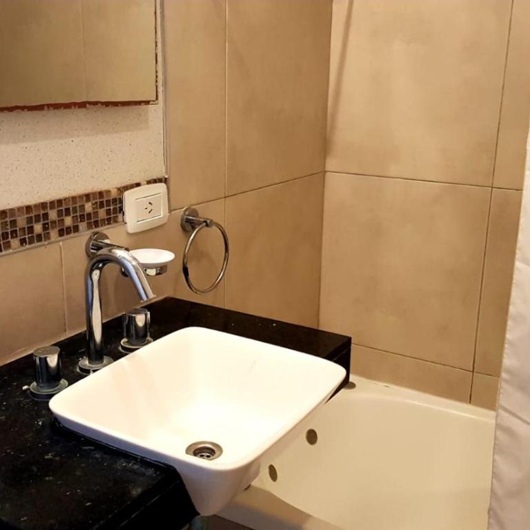 Departamento con cochera vista al mar - One-Bedroom Apartment - 13