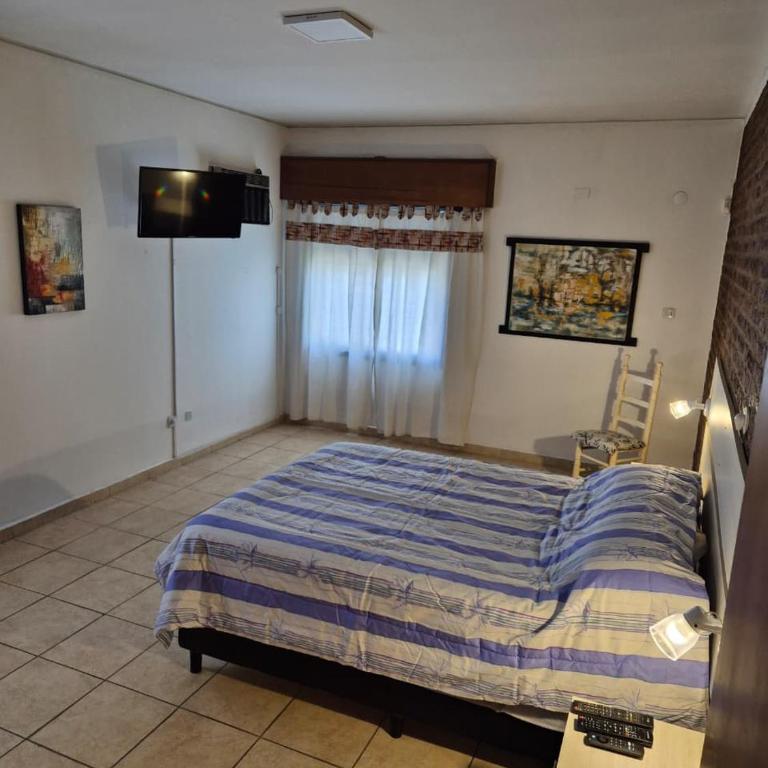 Los Nonos - Three-Bedroom House - 13