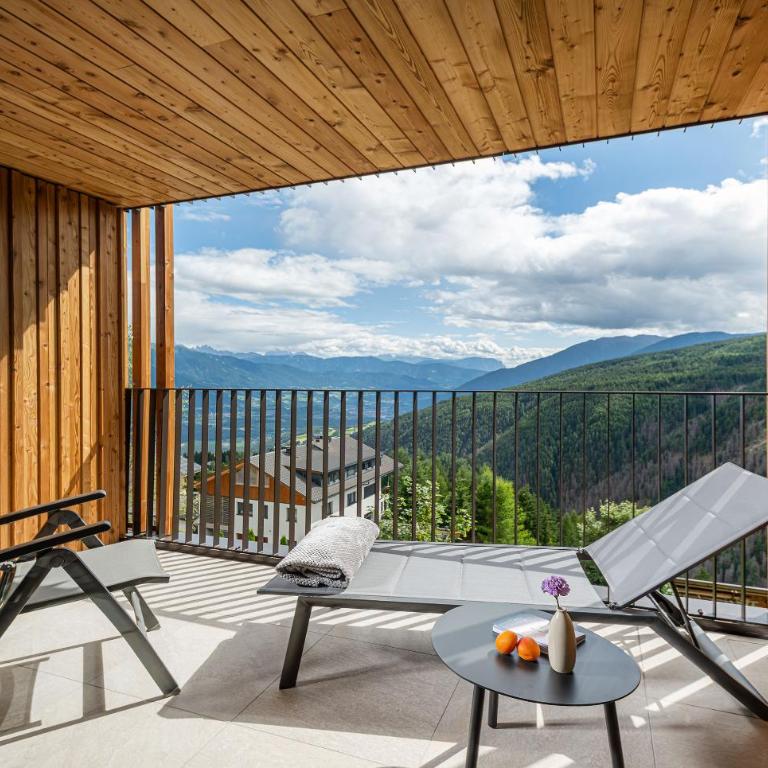 Tratterhof Mountain Sky Hotel - Chambre Double Deluxe avec Balcon - 1