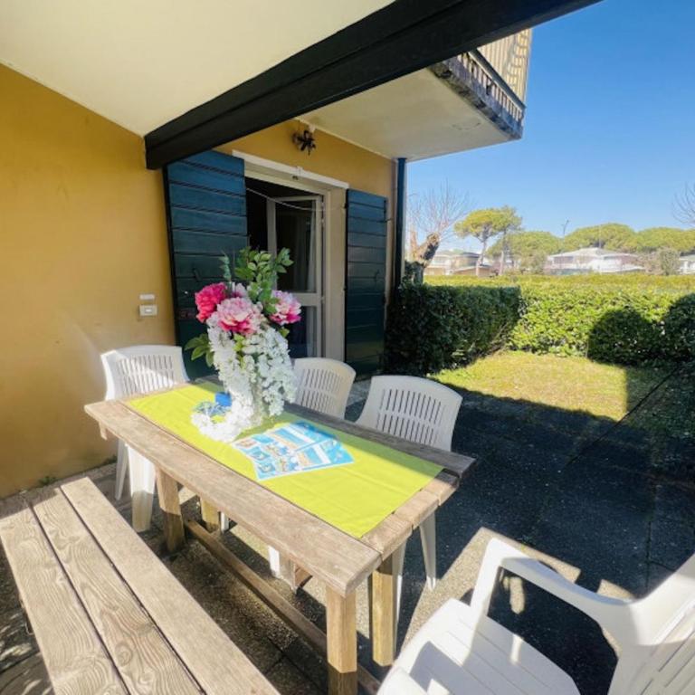 Tiny house with private garden - Villa - 2