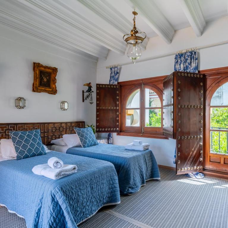Villa Elvira, exclusive Pool and Gardens in the heart of Sevilla - Villa - 55