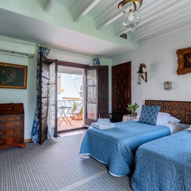 Villa Elvira, exclusive Pool and Gardens in the heart of Sevilla - Villa - 52