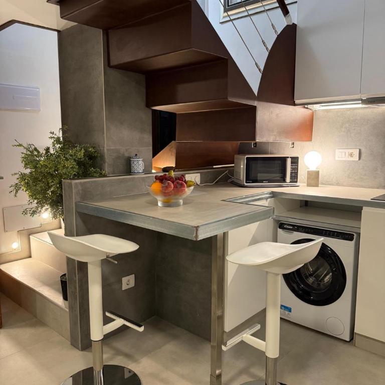 Loft 19 Luxury Suite Boutique - Heated pool - Apartamento tipo loft de 1 dormitorio con 1 cama grande - 2