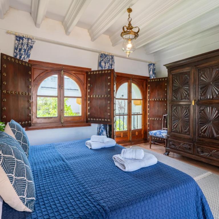 Villa Elvira, exclusive Pool and Gardens in the heart of Sevilla - Villa - 47