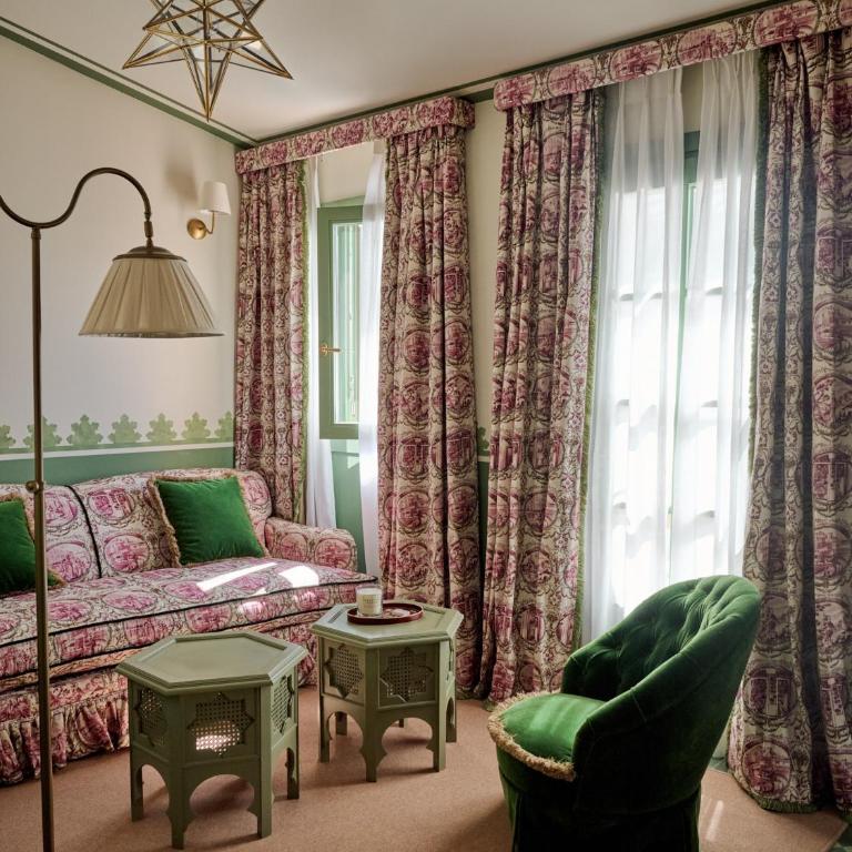Cristine Bedfor Sevilla Boutique Hotel - Suite Junior con piscina privada - 1