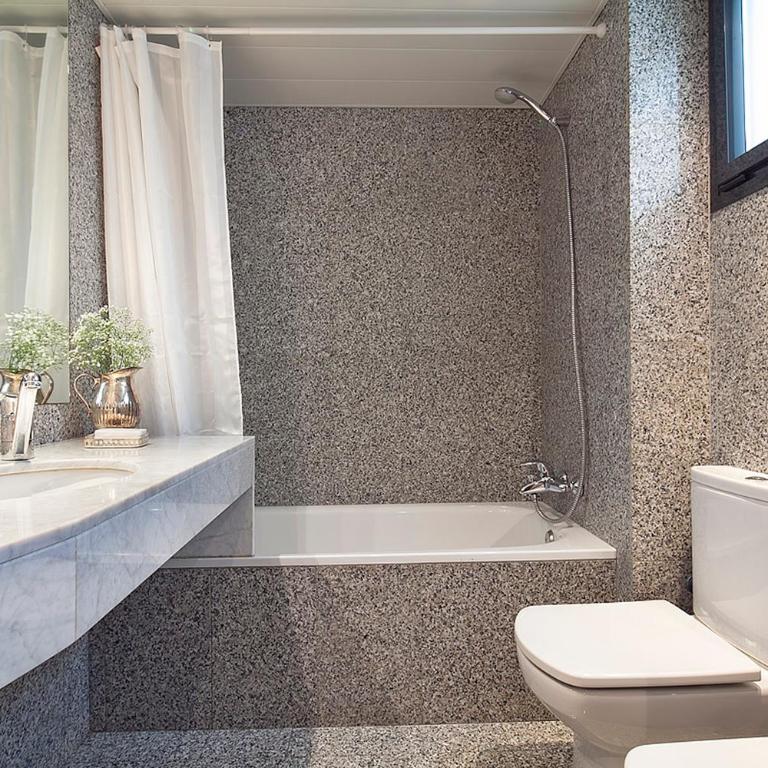 Apartment Barcelona Rentals - Sarria Apartments Near Center - Three-Bedroom Apartment - 20