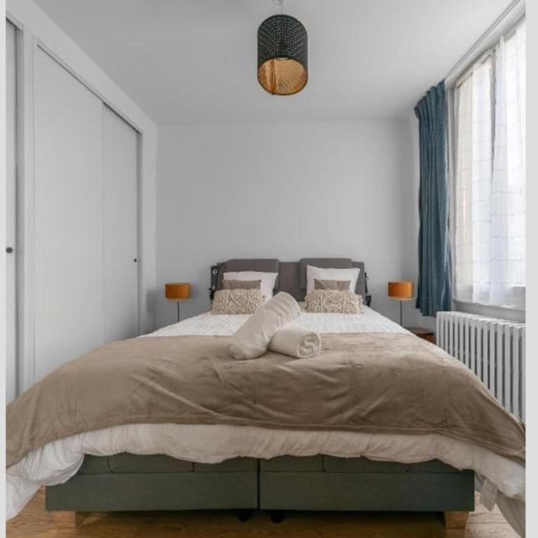LE DARCET - Hypercentre - Calme - Proche Gare & Thermes - Appartement 2 Chambres avec Balcon - 14