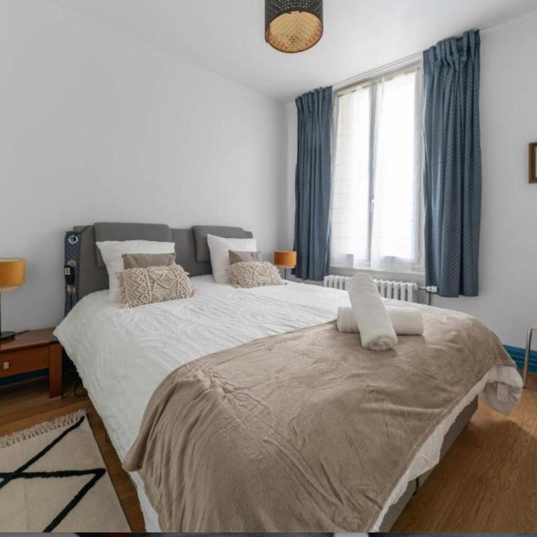 LE DARCET - Hypercentre - Calme - Proche Gare & Thermes - Appartement 2 Chambres avec Balcon - 3