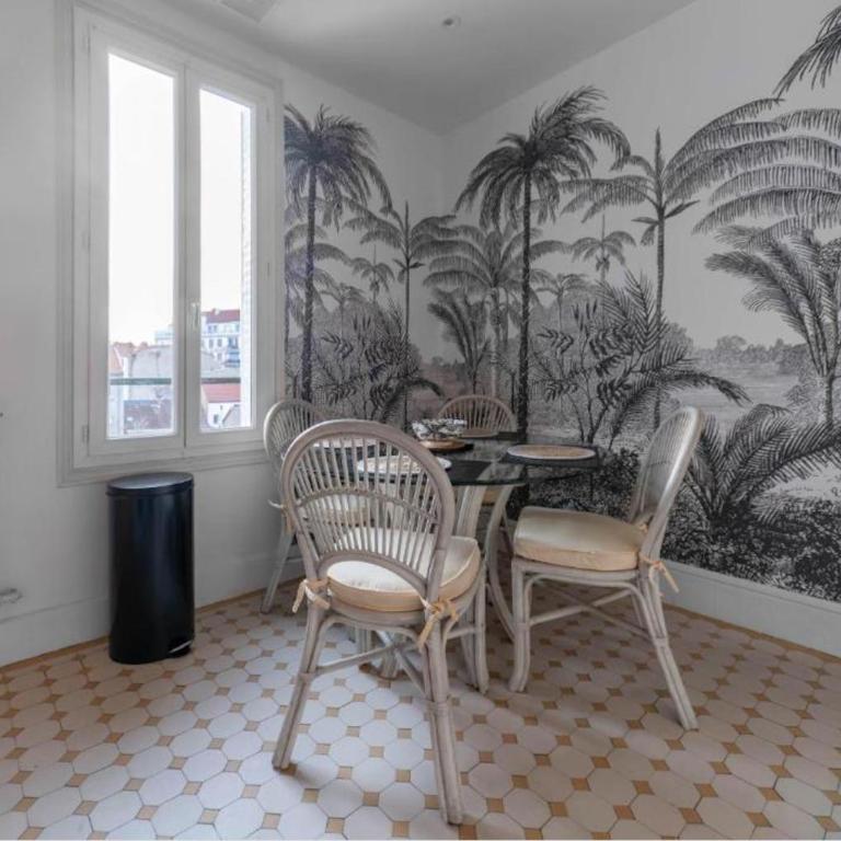 LE DARCET - Hypercentre - Calme - Proche Gare & Thermes - Appartement 2 Chambres avec Balcon - 1