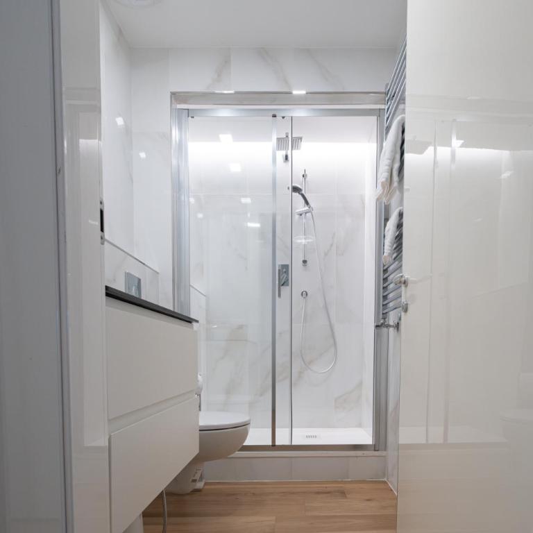 SKY27 Executive Luxury Terrace - Apartment mit 1 Schlafzimmer - 90