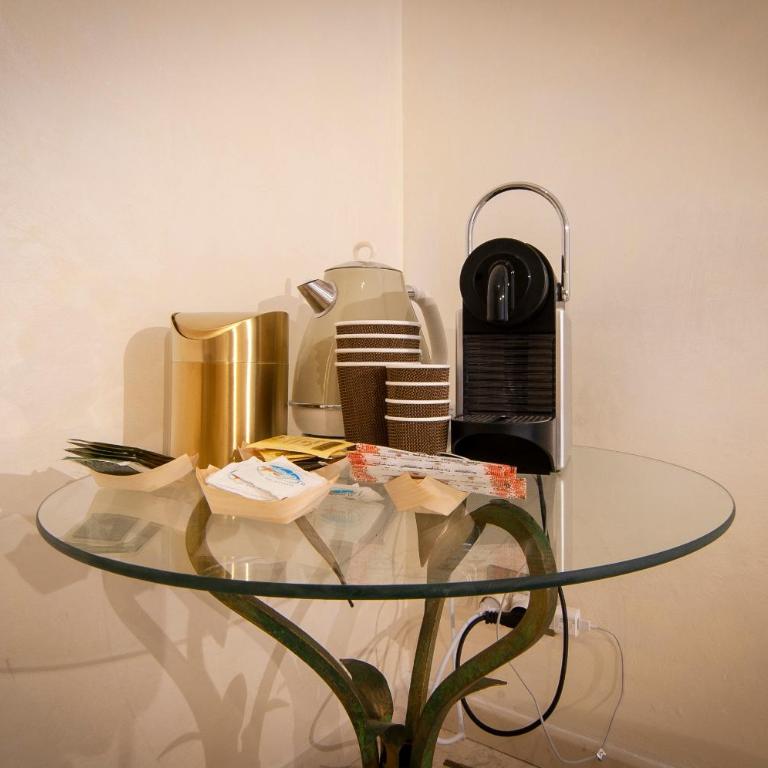 Desiderium Suite - Camera Matrimoniale con Bagno Privato - 6