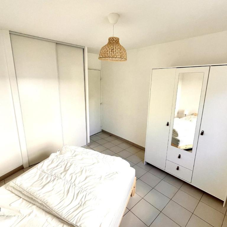 Apartment - Close to Tramway - Appartamento - 14
