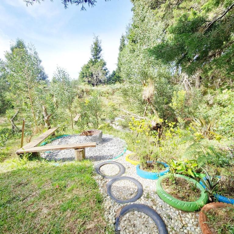 Lakeside Glamping with View Fire Pit Hammock - Casa con 1 dormitorio - 14