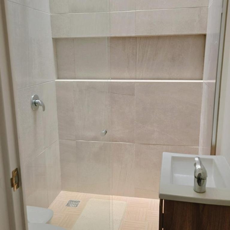 Tu espacio ideal en Intercity Urban Corridor - Three-Bedroom House - 17